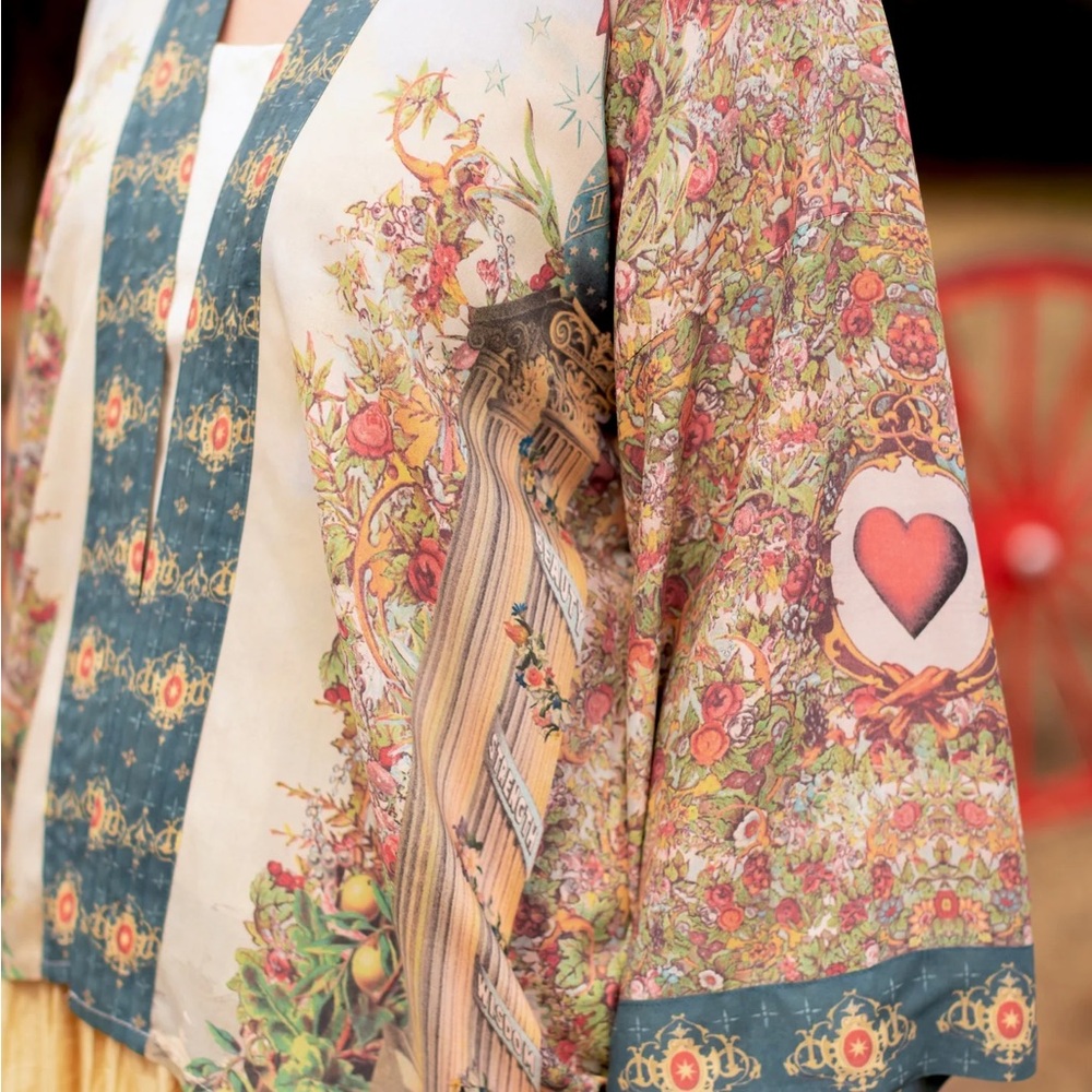 New Love Revolution Pixie Duster Multicolor Graph… - image 2